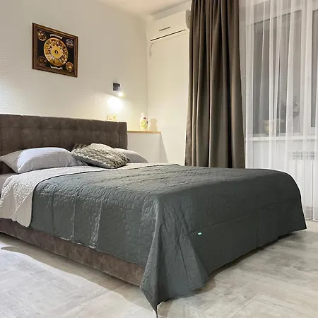 Chernigov City Apartments Na Peremohy Exterior photo