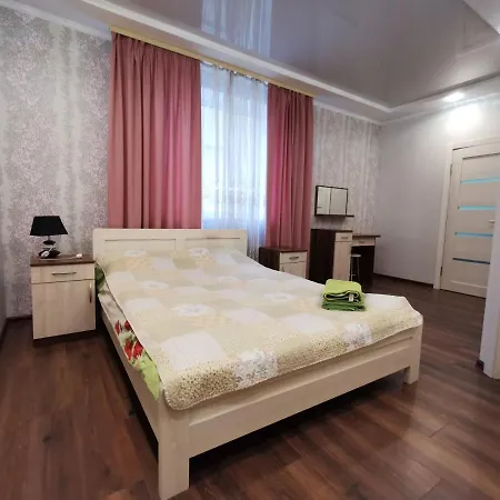 Chernigov City Apartments Na Peremohy Exterior photo