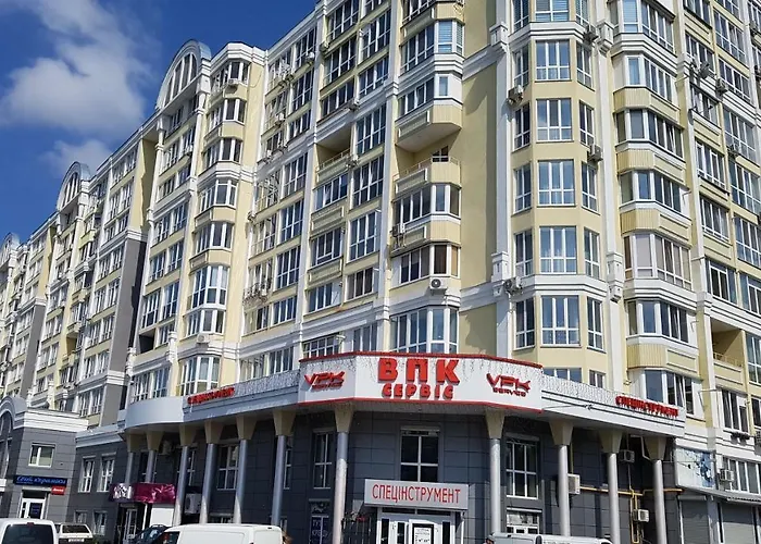 Chernigov City Apartments Na Peremohy