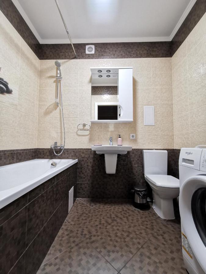 Na Peremohy Apartment